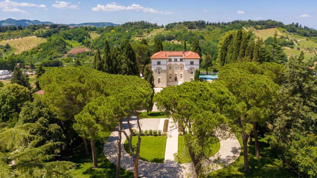 Boutique Hotel Villa Monty Banks Чезена Екстер'єр фото