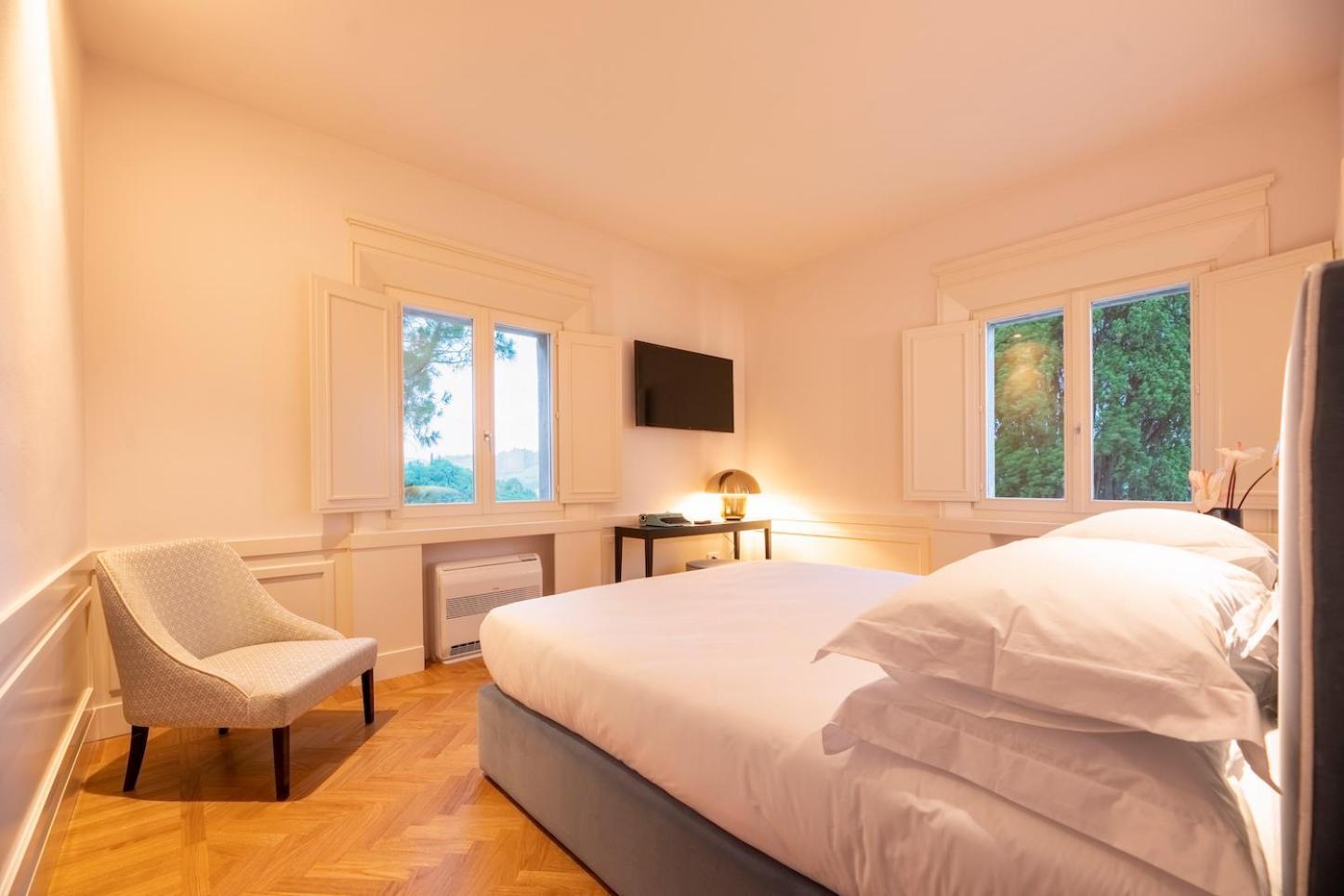 Boutique Hotel Villa Monty Banks Чезена Номер фото