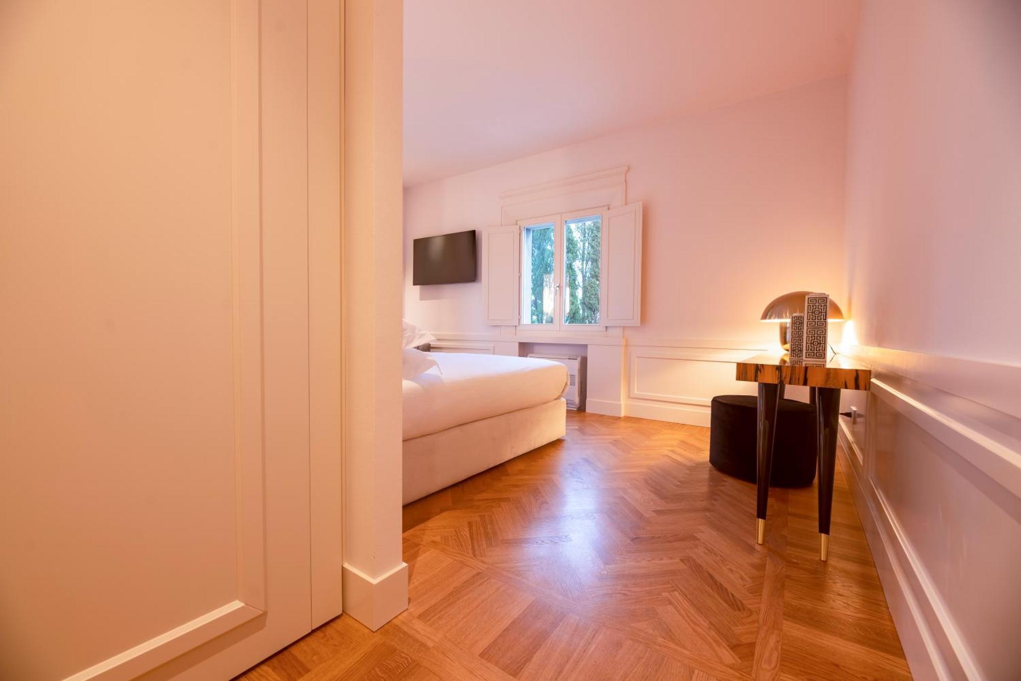 Boutique Hotel Villa Monty Banks Чезена Екстер'єр фото