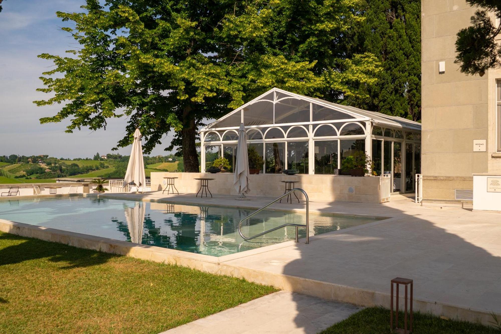 Boutique Hotel Villa Monty Banks Чезена Екстер'єр фото